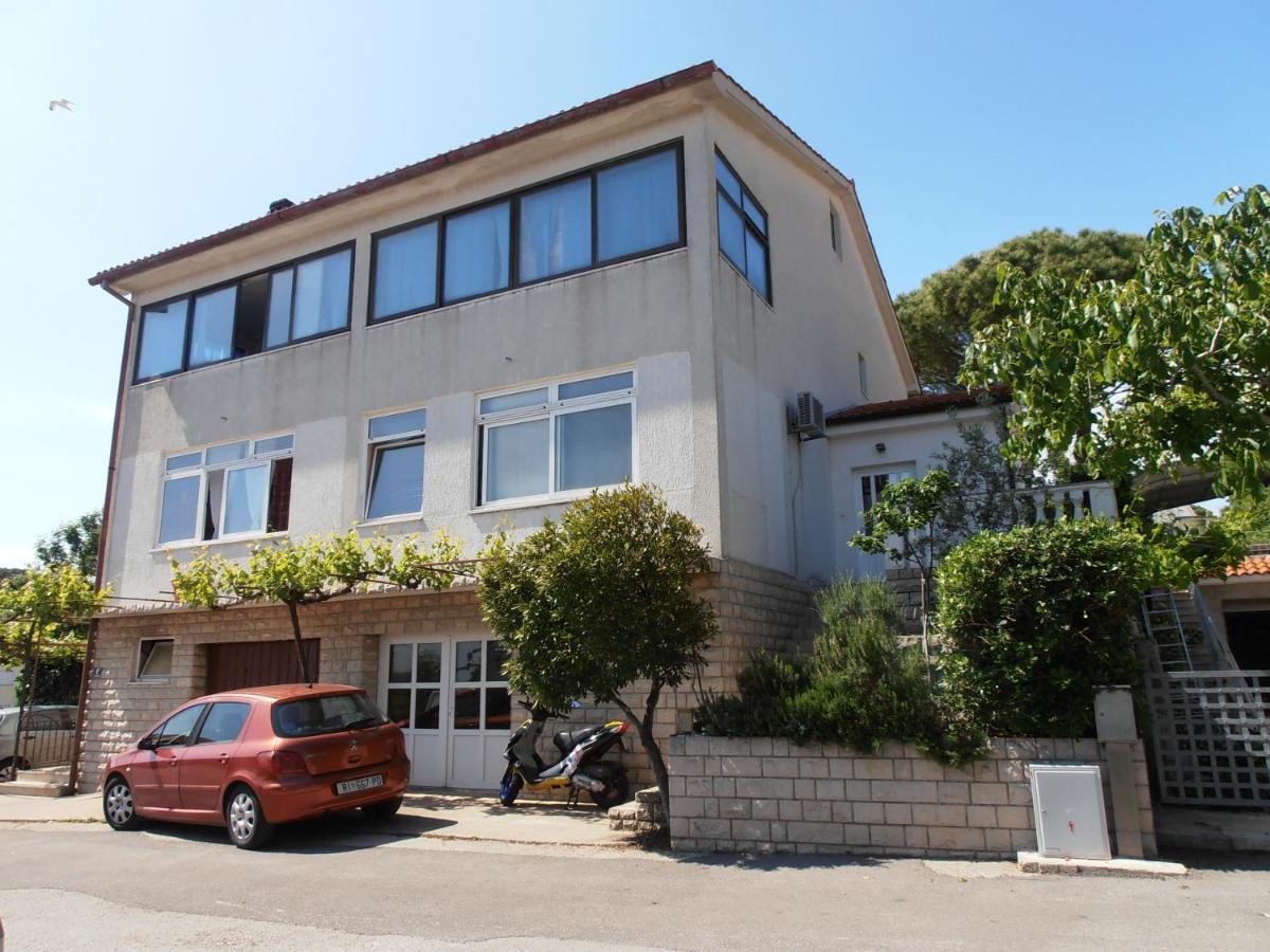 Apartments Bozica Krk Town Exteriör bild